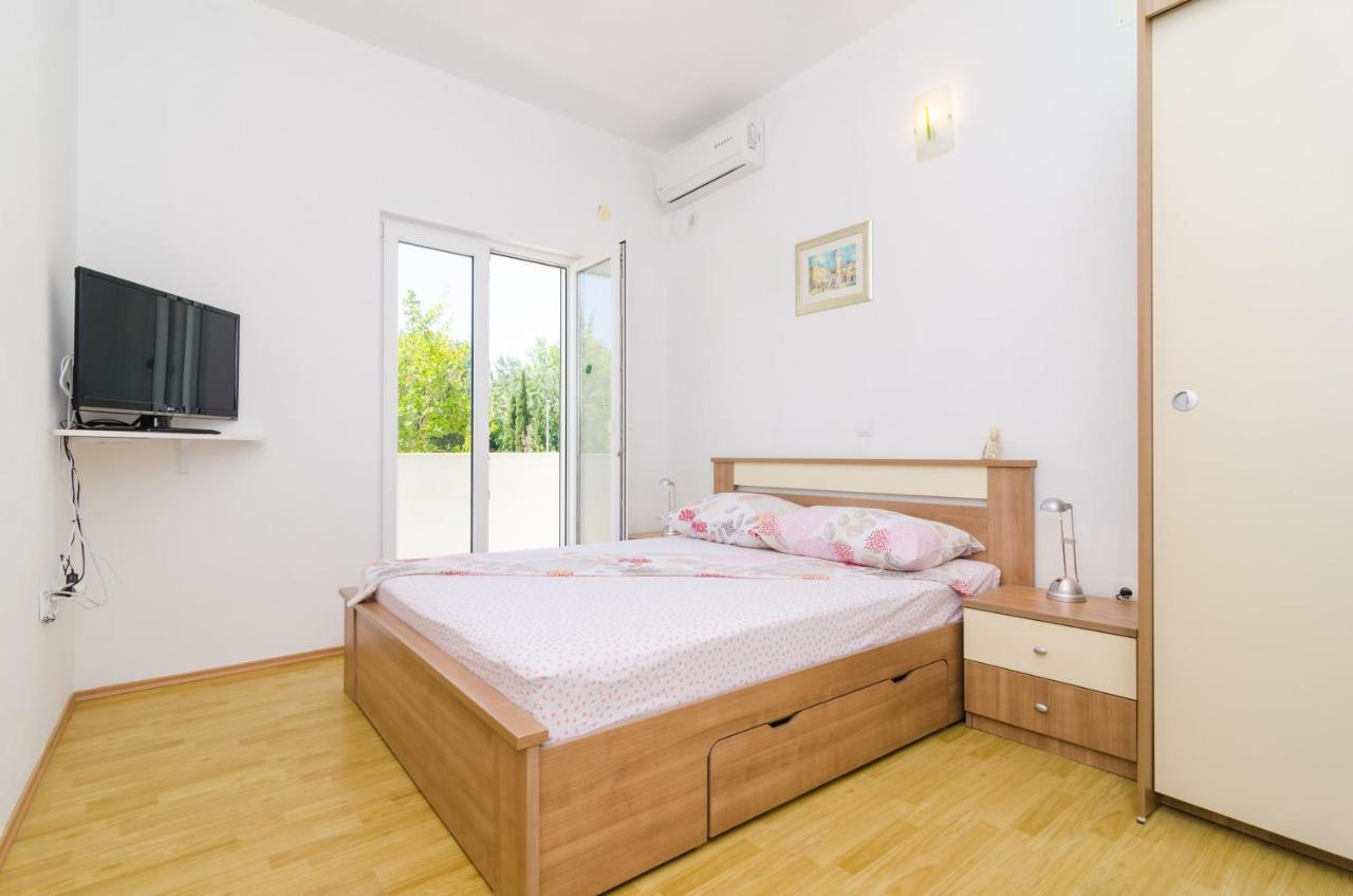 Rooms & Apartments Barisic ムリニ エクステリア 写真