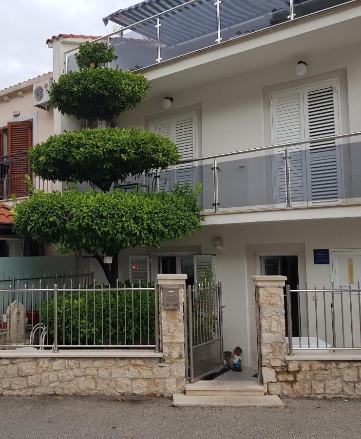 Rooms & Apartments Barisic ムリニ エクステリア 写真