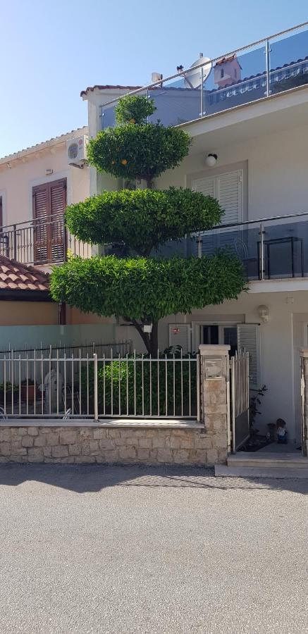 Rooms & Apartments Barisic ムリニ エクステリア 写真