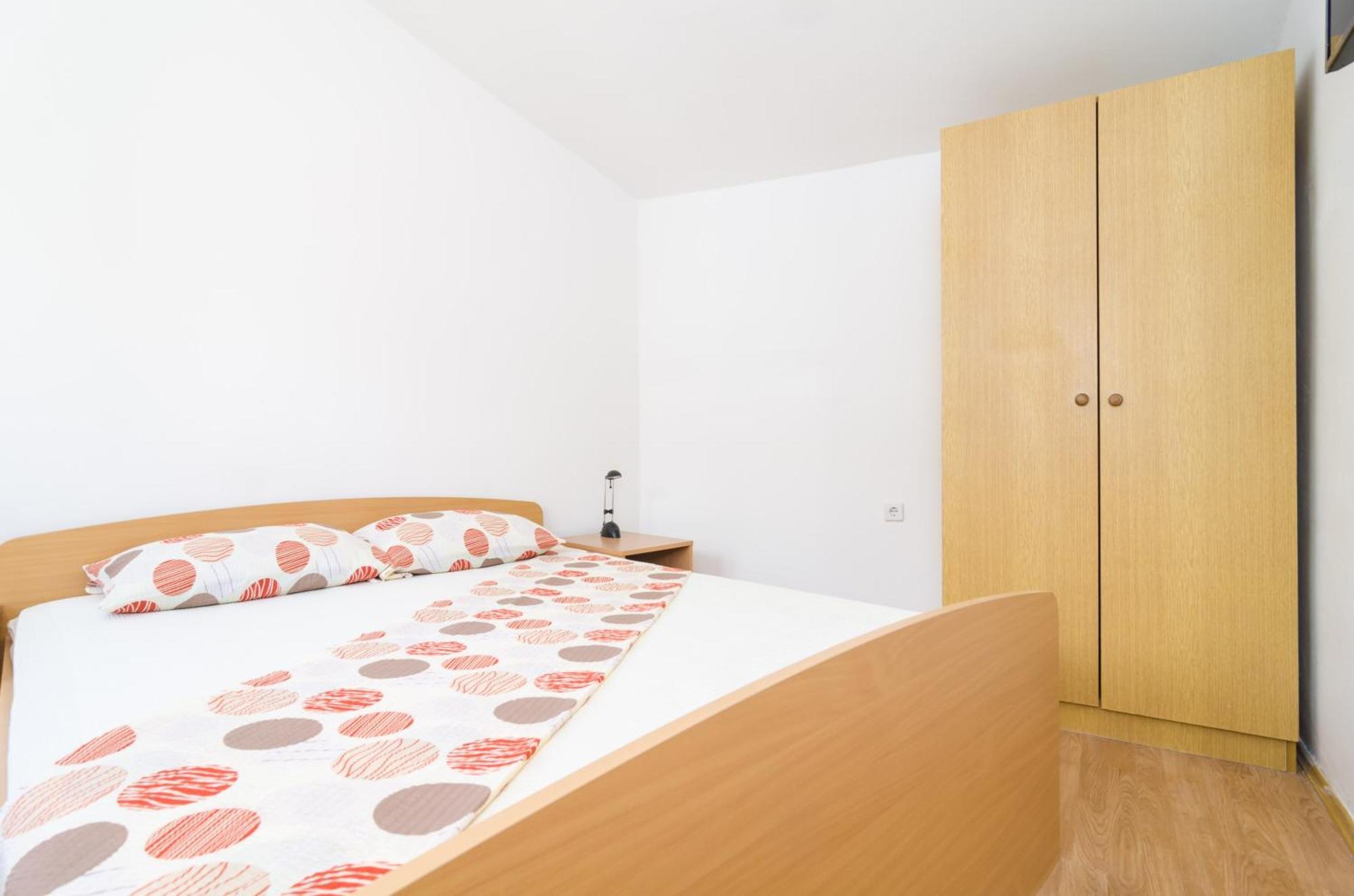 Rooms & Apartments Barisic ムリニ 部屋 写真