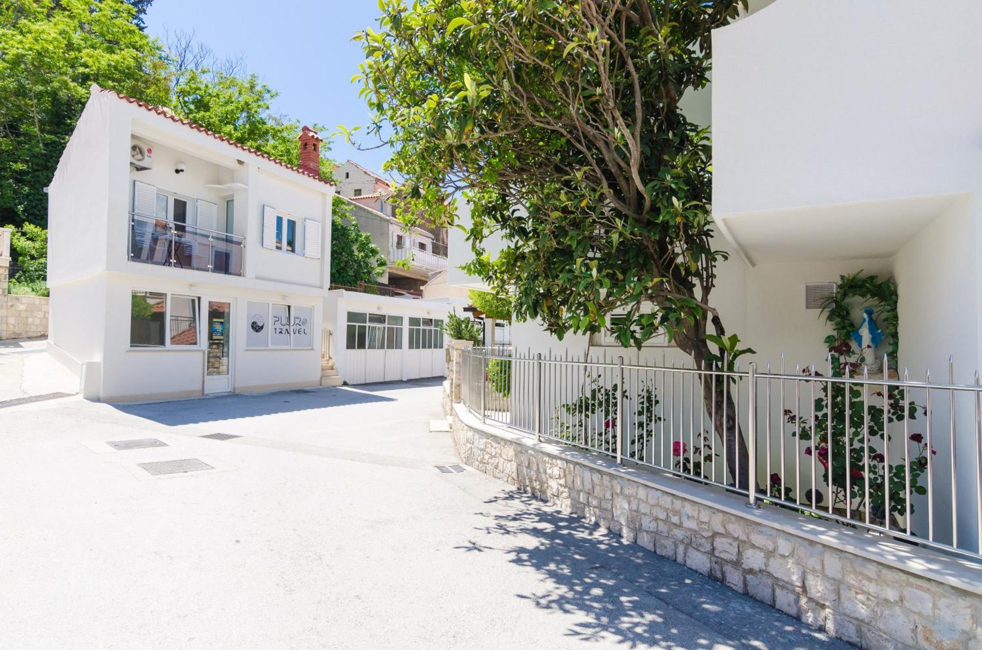 Rooms & Apartments Barisic ムリニ 部屋 写真