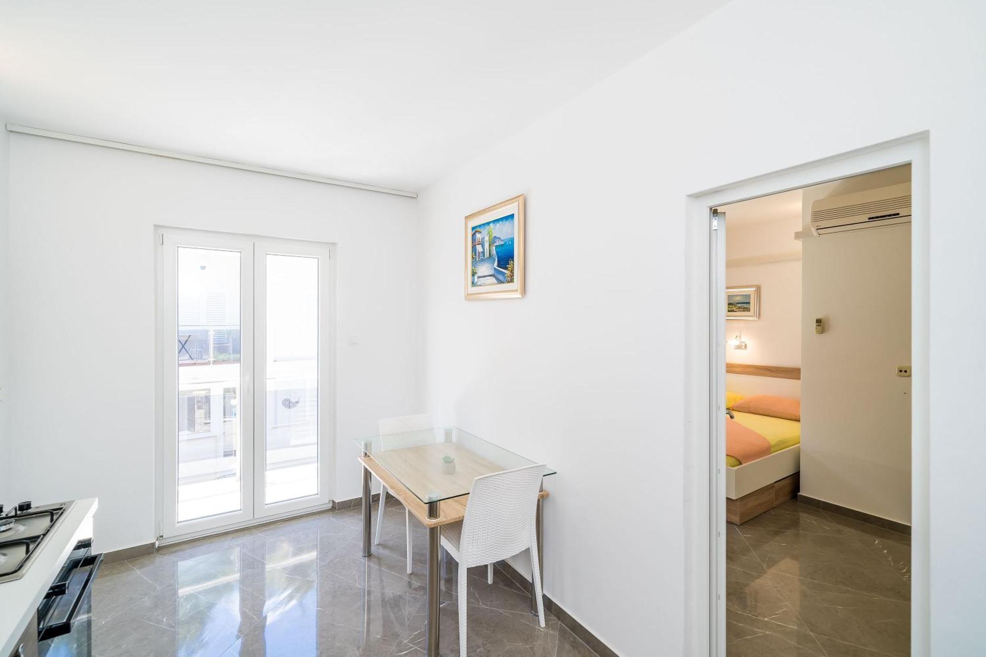Rooms & Apartments Barisic ムリニ 部屋 写真