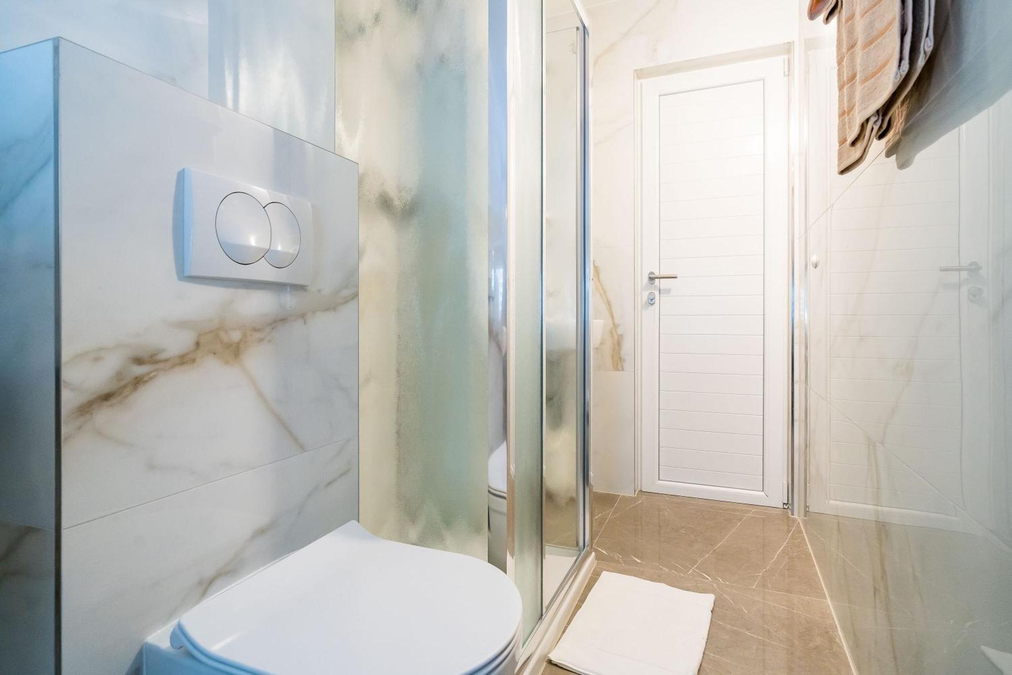 Rooms & Apartments Barisic ムリニ 部屋 写真