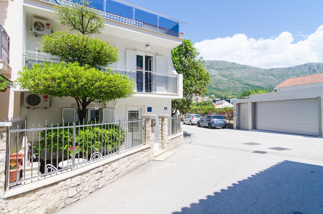 Rooms & Apartments Barisic ムリニ エクステリア 写真